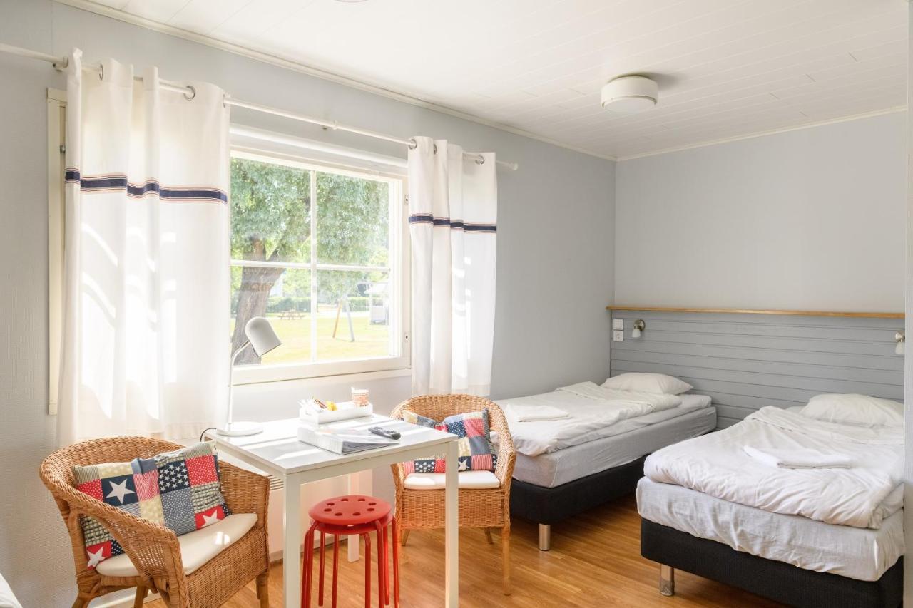 Folkiacenter Gaesthem - Vieraskoti - Guesthouse Ханко Экстерьер фото